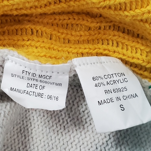 Ugly Christmas Sweater Elf Vest Sz Small, Mens - Picture 4 of 6